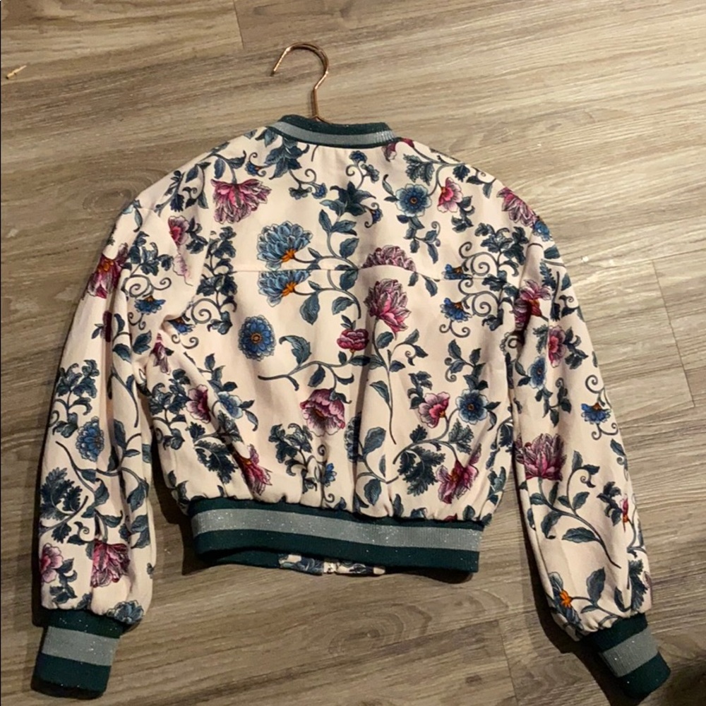 polyester jacket - Picture 2 of 3